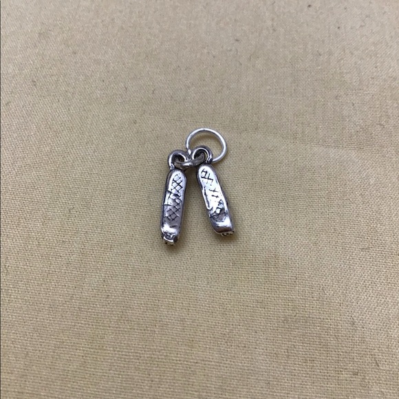 Charm - Picture 2 of 4